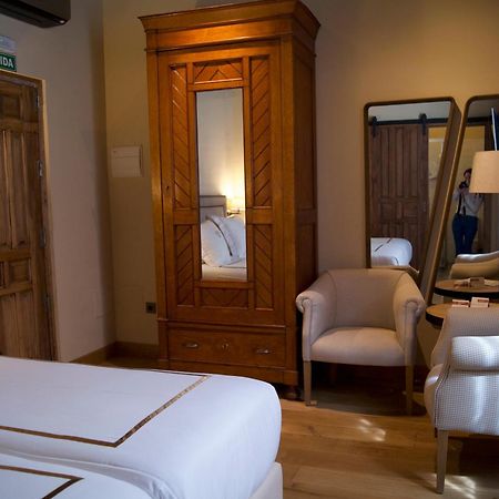 Hotel Boutique Casa Del Comendador Navalcarnero Kültér fotó