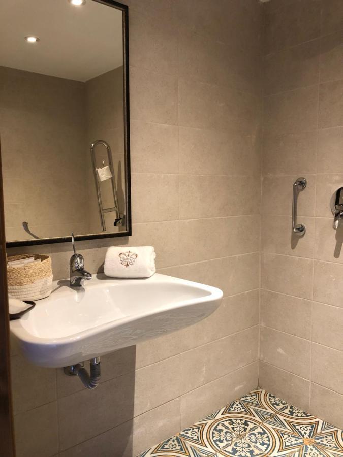 Hotel Boutique Casa Del Comendador Navalcarnero Kültér fotó